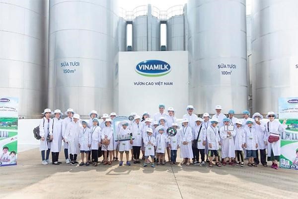 Kho hàng thông minh trong quy trình sản xuất sữa Vinamilk