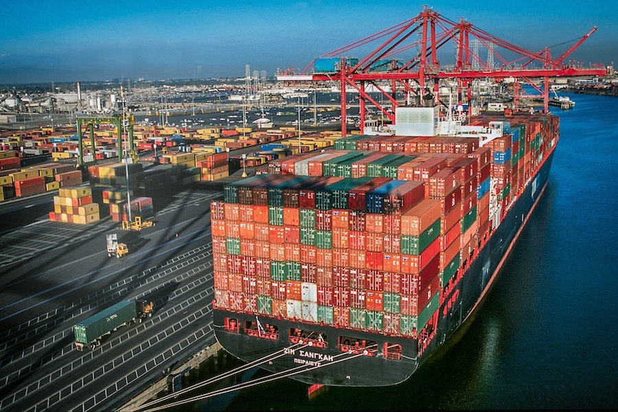 Trạm vận chuyển container